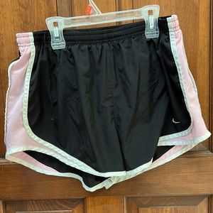 Nike Drifit athletic shorts size large with liner